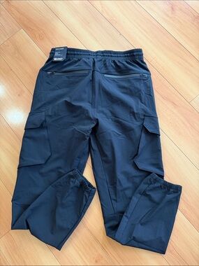 Men's Black Slim Fit Cargo Jogger Pants with Secure Pockets